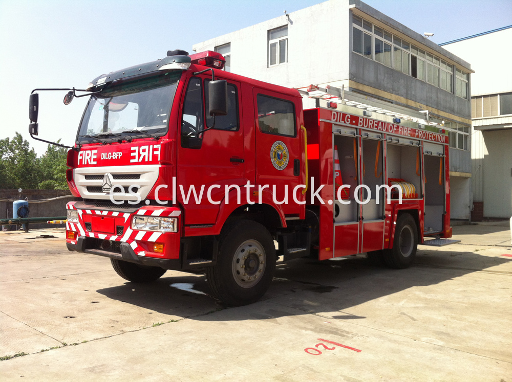 water foam fire truck